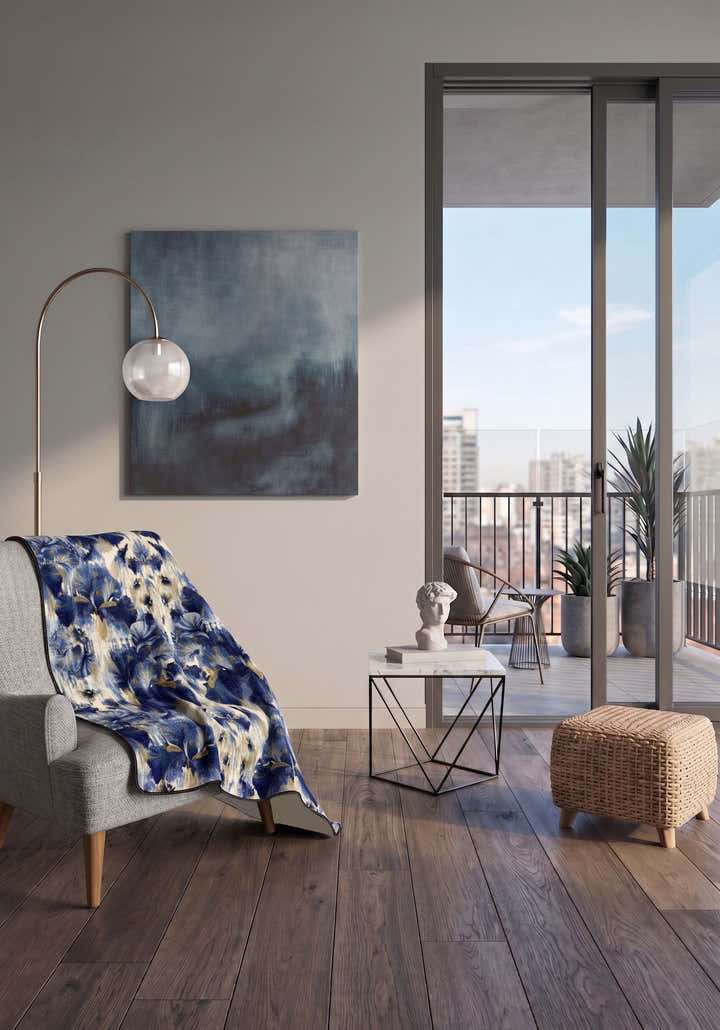 Elaris Blue Floral Blanket