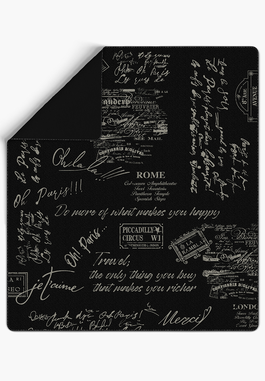 Memora Black Fleece Blanket