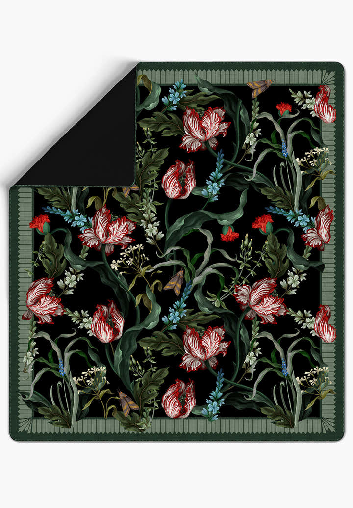 Evelina Botanical Black Bedspread Blanket