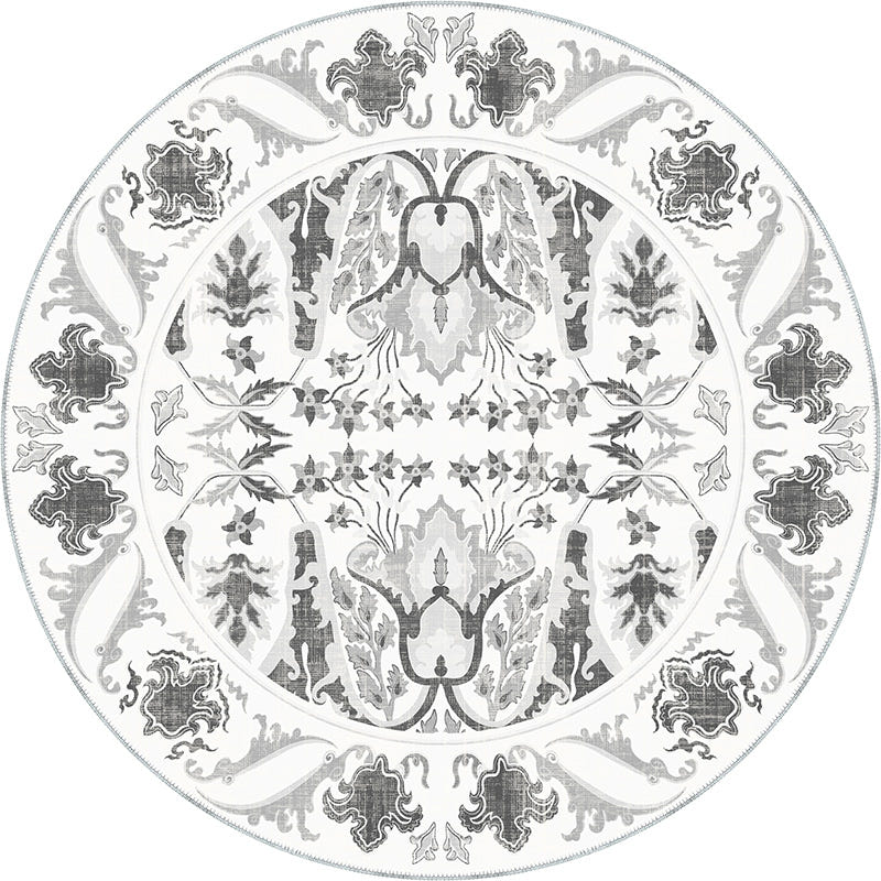Round Rugs
