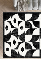 Ondara Black and White Geometric Rug